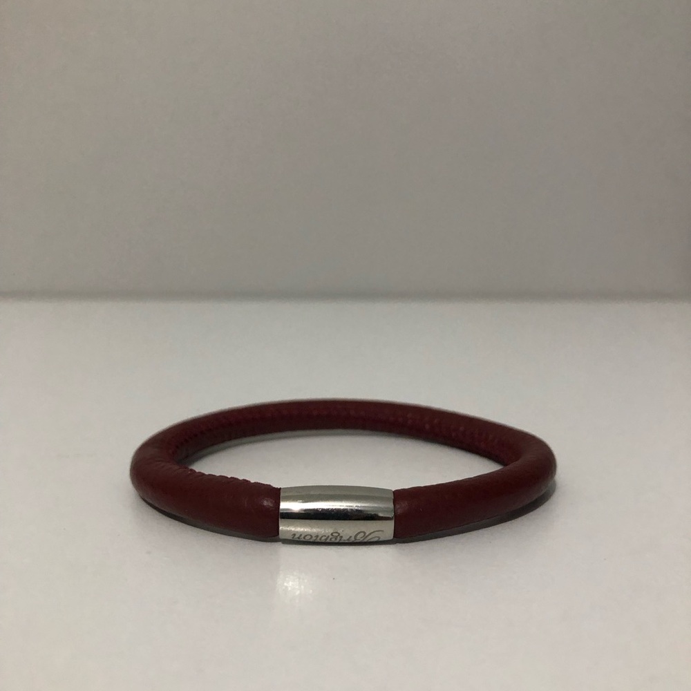 Brighton Woodstock Burgundy Magnetic Clasp Leather Bracelet